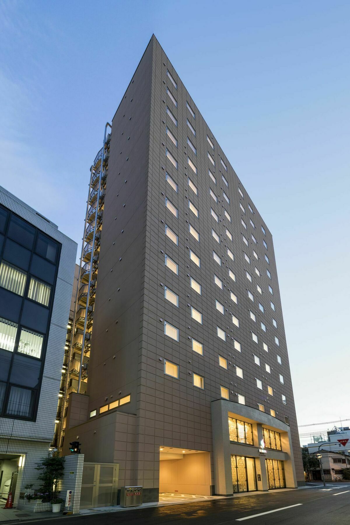 Sarasa Hotel Shin-Osaka Exteriör bild